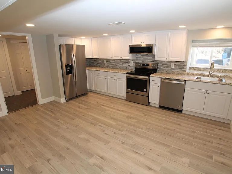 538 Durham Rd #C — Photo 3