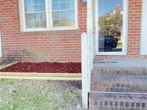 2222 Arctic Ave APT 4, Virginia Beach, VA 23451