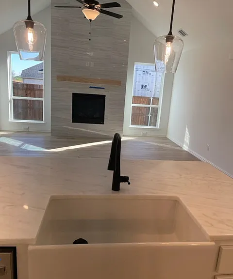 2099 Roquette Dr — Photo 11