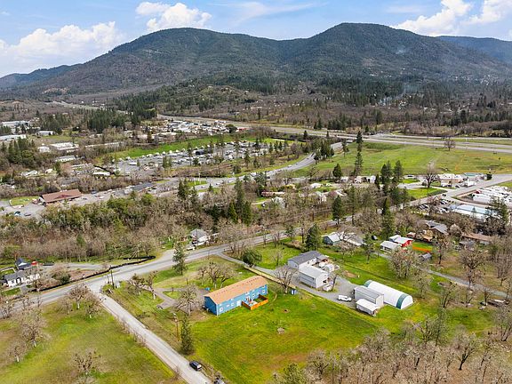 3rd image of 3361 Camp Joy Rd