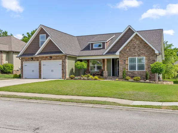 3401 Willow Lake Cir, Chattanooga, TN 37419