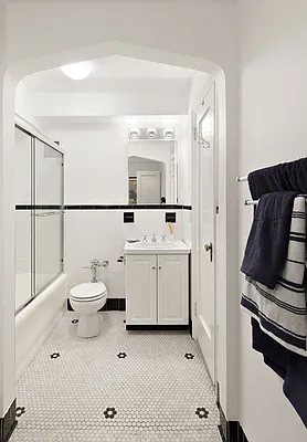 Sold by Compass | media 10