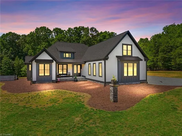 8815 Bringle Ferry Rd, Salisbury, NC 28146