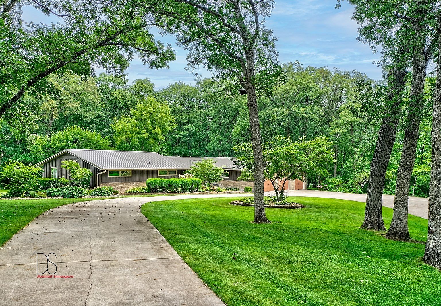 2575 E 22nd Rd, Marseilles, IL 61341 MLS 11868085 Zillow