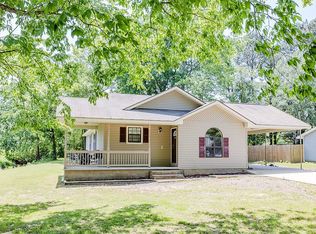 144 Oriole St, Batesville, AR 72501