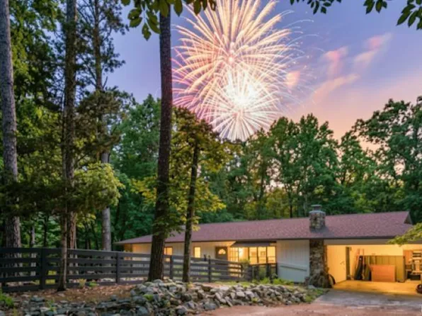 255 Needham Rd, Fountain Lake, AR 71901