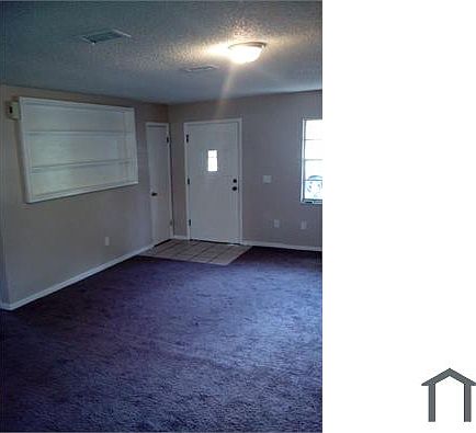 3rd image of 135 W Gardenia Dr