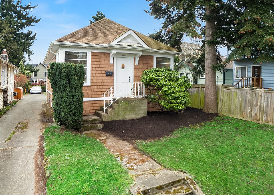 1st image of 2508 6th Ave W