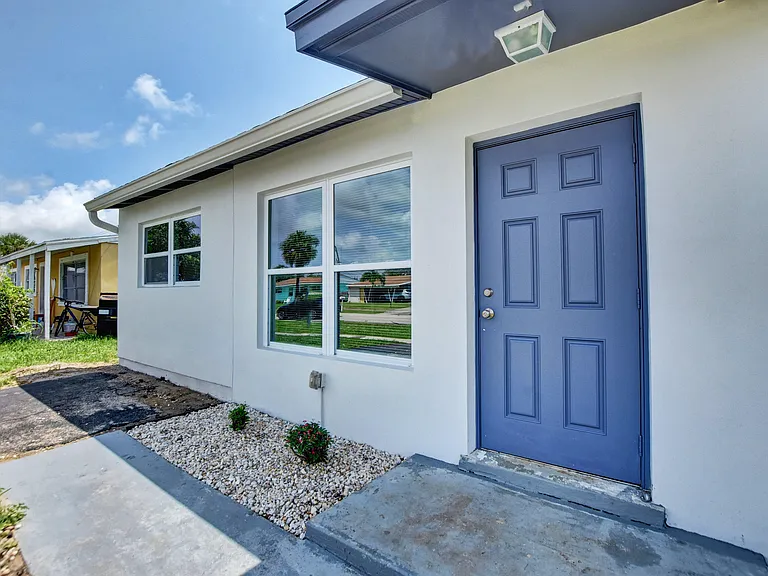 9188 Birmingham Dr — Photo 3