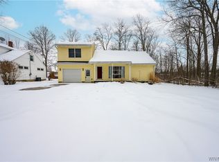 54 Glenwood Ave, Angola, NY 14006