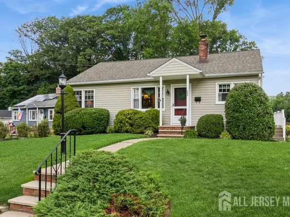 600 Mountain View Ter, Middlesex, NJ 08846