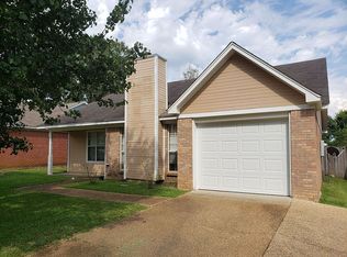 330 Cottonwood Dr, Ridgeland, MS 39157