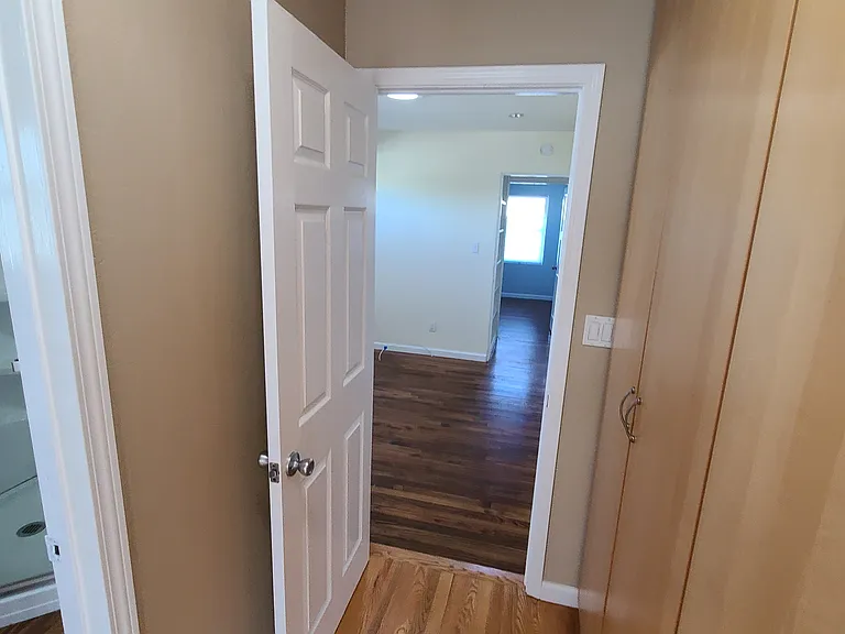656 Corvina St — Photo 46