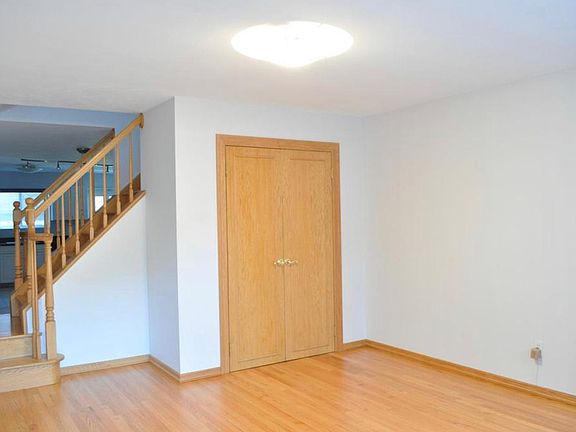 2nd image of 18 Pebble Ln #B