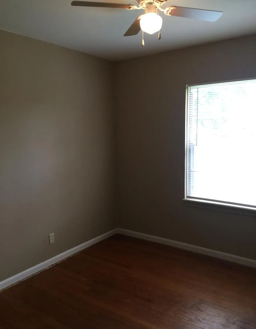 205 Redbud Street — Photo 2