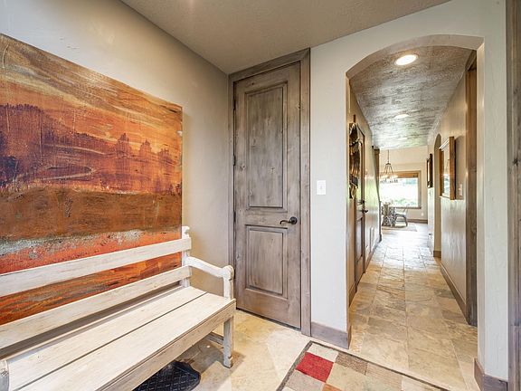 3rd image of 1540 Three Kings Dr #67