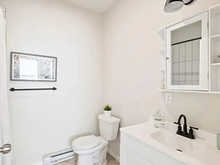 4637 Germantown Ave — Photo 13