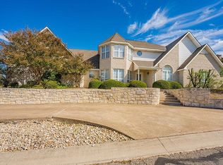 103 Englewood Cir, Kerrville, TX 78028