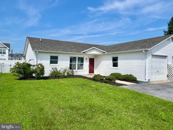 206 Magnolia Dr, Millsboro, DE 19966
