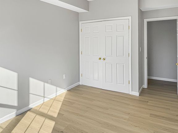 3rd image of 729-731 Broadway #2