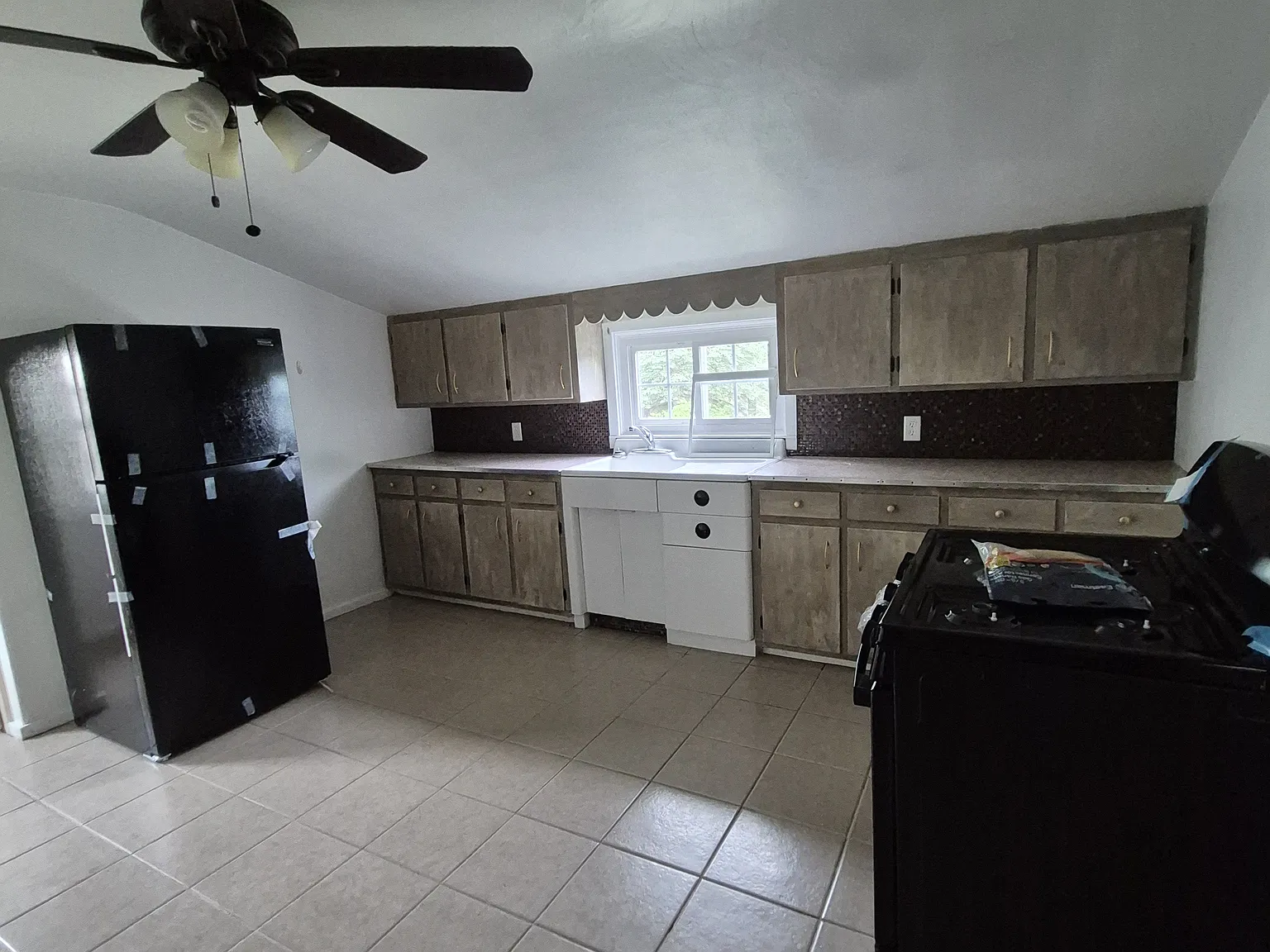 1 bed, $800 — Photo 1