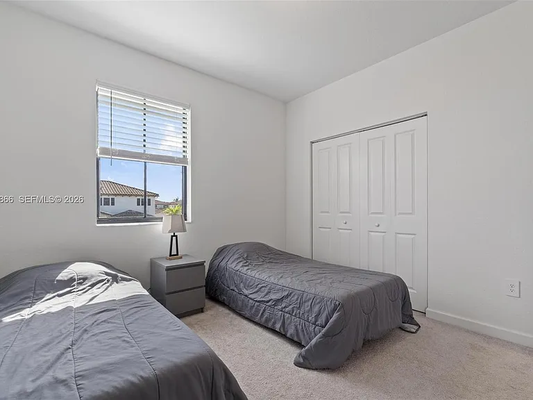 11903 SW 241st St — Photo 37