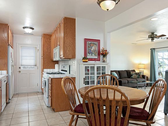 5th image of 5293 Primrose Dr