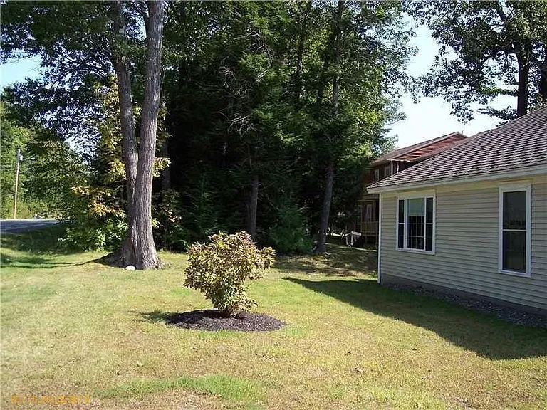 15 Vaughan Ct — Photo 7