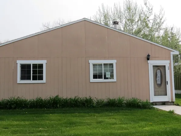 29 3rd Ave NW, Choteau, MT 59422