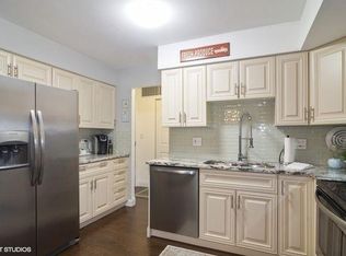 101 Bar Harbour Rd UNIT 4M, Schaumburg, IL 60193