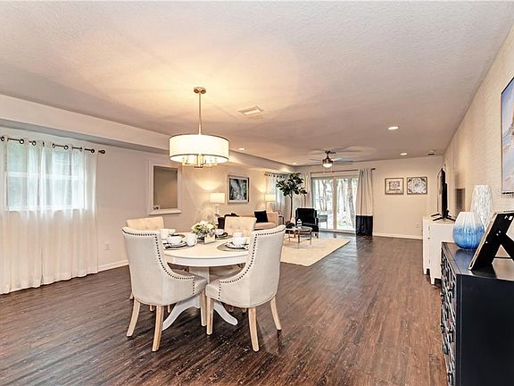5th image of 207 Rotonda Blvd W #A