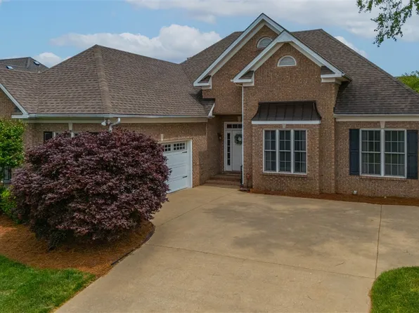 1092 Pepperidge Dr, Bowling Green, KY 42103