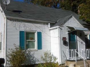 62 Burr St, Springfield, MA 01109