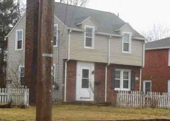 3rd image of 375 Bartley Ave