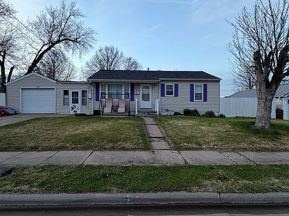 5th image of 5 Silverwood Dr