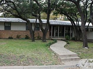 4003 Glenwood Dr, Brownwood, TX 76801