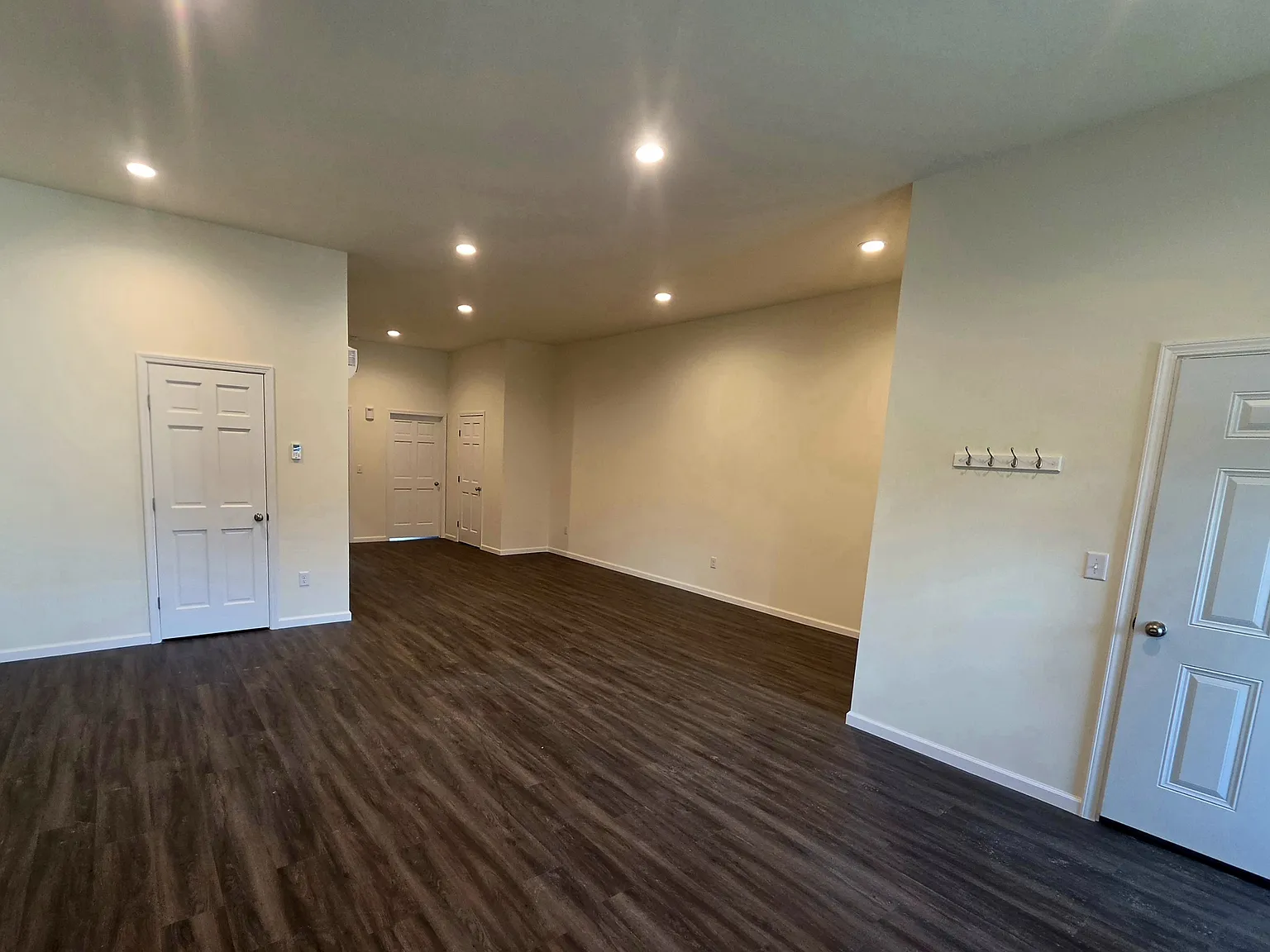 794 Pre Emption Road - 9 — Photo 3