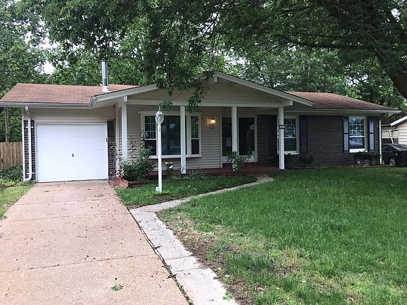 2nd image of 3275 Brookshire Dr