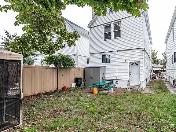 4th image of 119-12 144th St