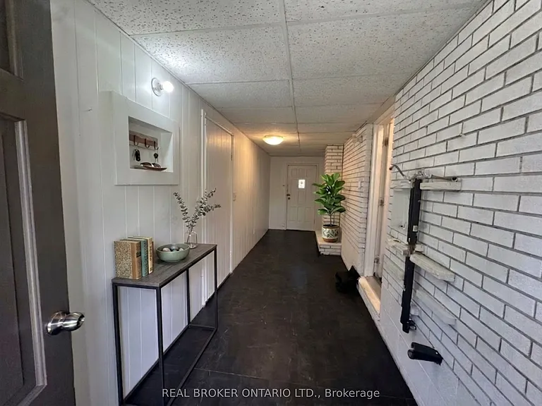 67 Lakeside Dr — Photo 12