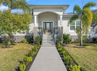 3925 1st St NE, Saint Petersburg, FL 33703