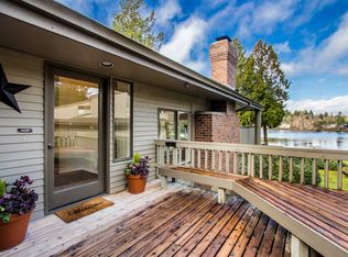 1803 Eagle Harbor Ln NE, Bainbridge Island, WA 98110