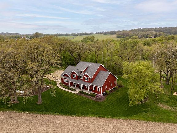 2nd image of 470 York Center Rd