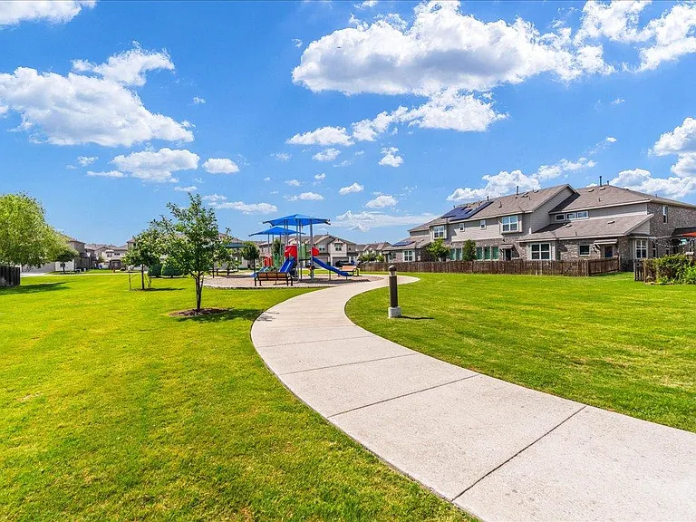 17103B Crane Fly Dr — Photo 35