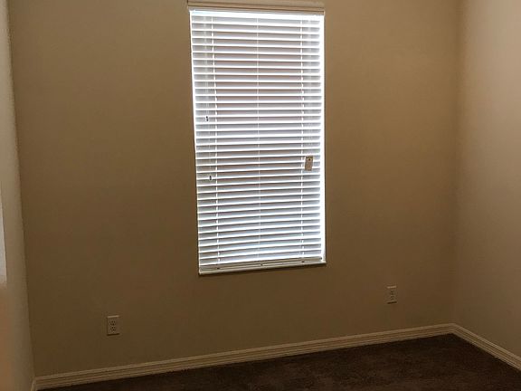 4th image of 11319 Grand Winthrop Ave