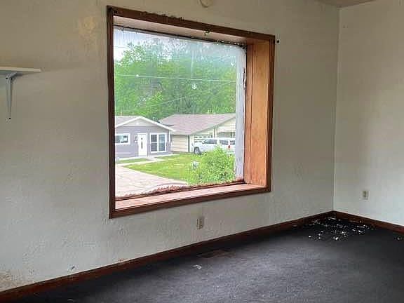 3rd image of 1702 N 30th St