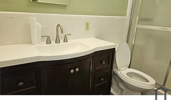 4401 NW 4th Ct — Photo 21