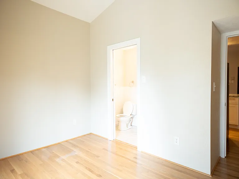 32 Shurtleff St #2 — Photo 11