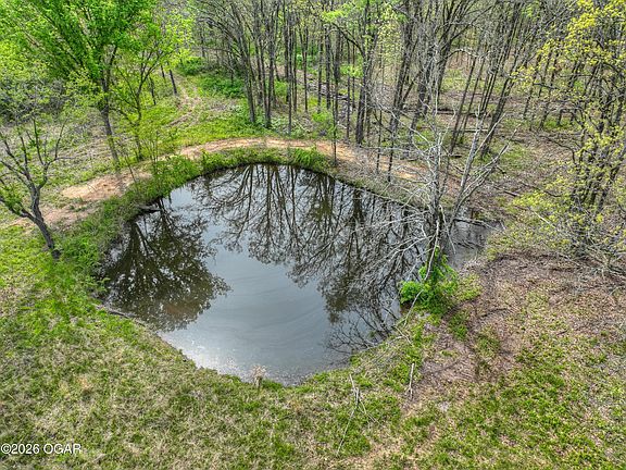 3rd image of 2301 S 670th Rd