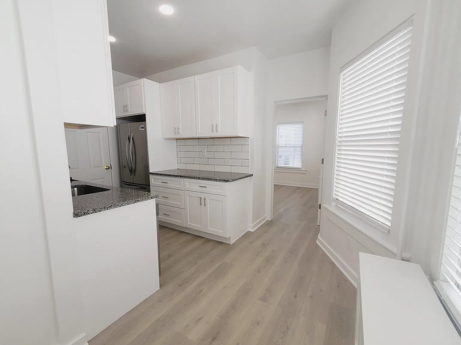 Studio, 1.0 bath, 475 sqft, $1,850 — Photo 4